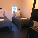 Camp Aastedbro - Bed and breakfast Rask Molle