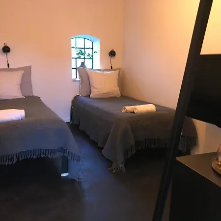 Camp Aastedbro - Bed & Breakfast Rask Molle