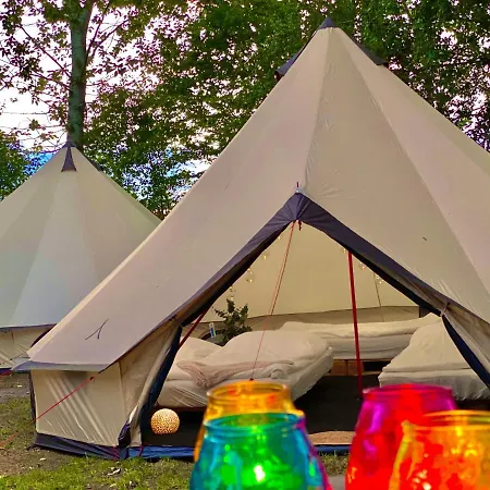 Camp Aastedbro - *